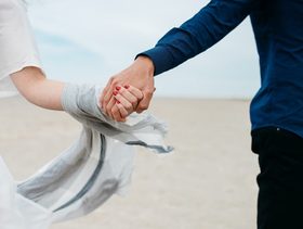 اليك اكثر الابراج توافقا مع برج السرطان في الحب وكيفية التعامل معه!