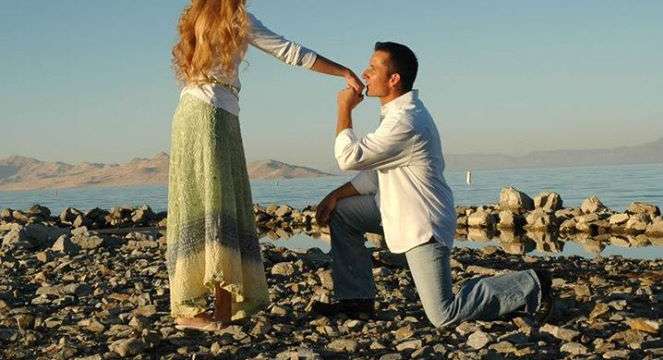 من هو الرجل الذي لا تقوى المرأة على نسيانه؟