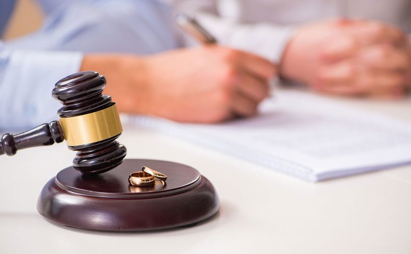 عروس كويتية طلبت الطلاق فور انتهاء عقد الزواج