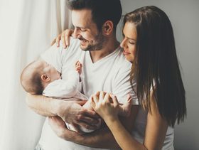 كيف تتعاملين مع فترة النفاس والزوج