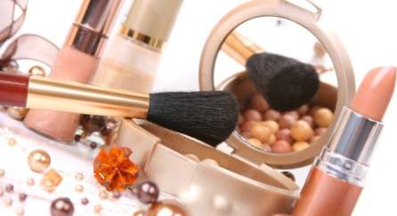 ما هو العمر المفترض لمستحضراتكِ التجميلية؟