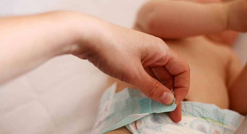 افضل انواع حفاضات اطفال لحديثي الولادة والرضاعة