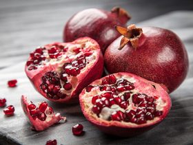فوائد الرمان للمعدة